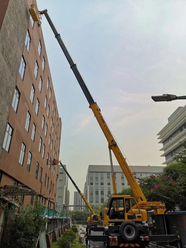 小金汽车吊出租哪家好，选择最靠谱的服务商指南