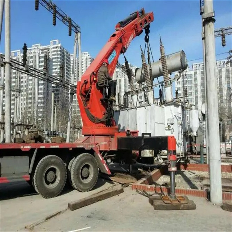 小金就近吊车出租|工地厂房吊装设备租赁|24小时高效响应