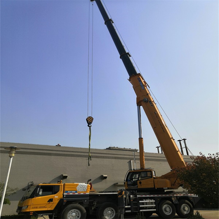 小金 选择汽车吊租赁的秘诀与联系方式指南