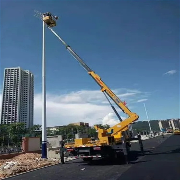 小金维修路灯的曲臂升降车出租