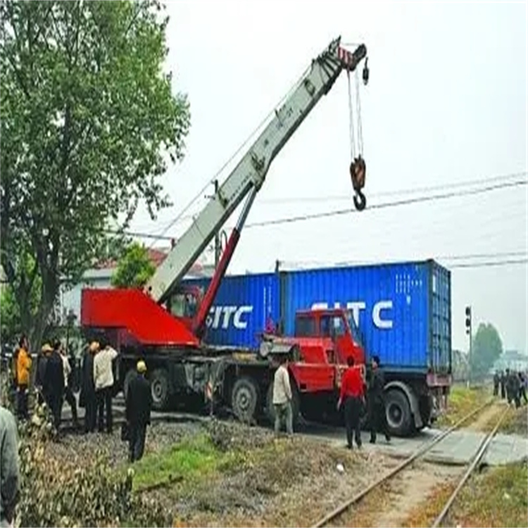 小金如何快速找到附近的吊车救援公司