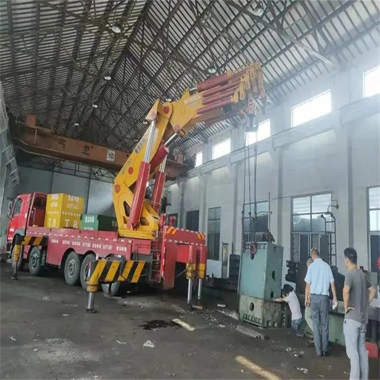 小金速查！附近自卸吊车租赁电话及租赁全攻略