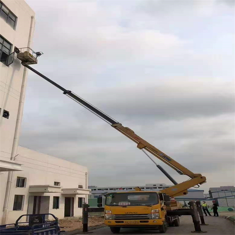 小金附近高空车出租|市政施工/设备安装专用|随叫随到|亿立达设备租赁